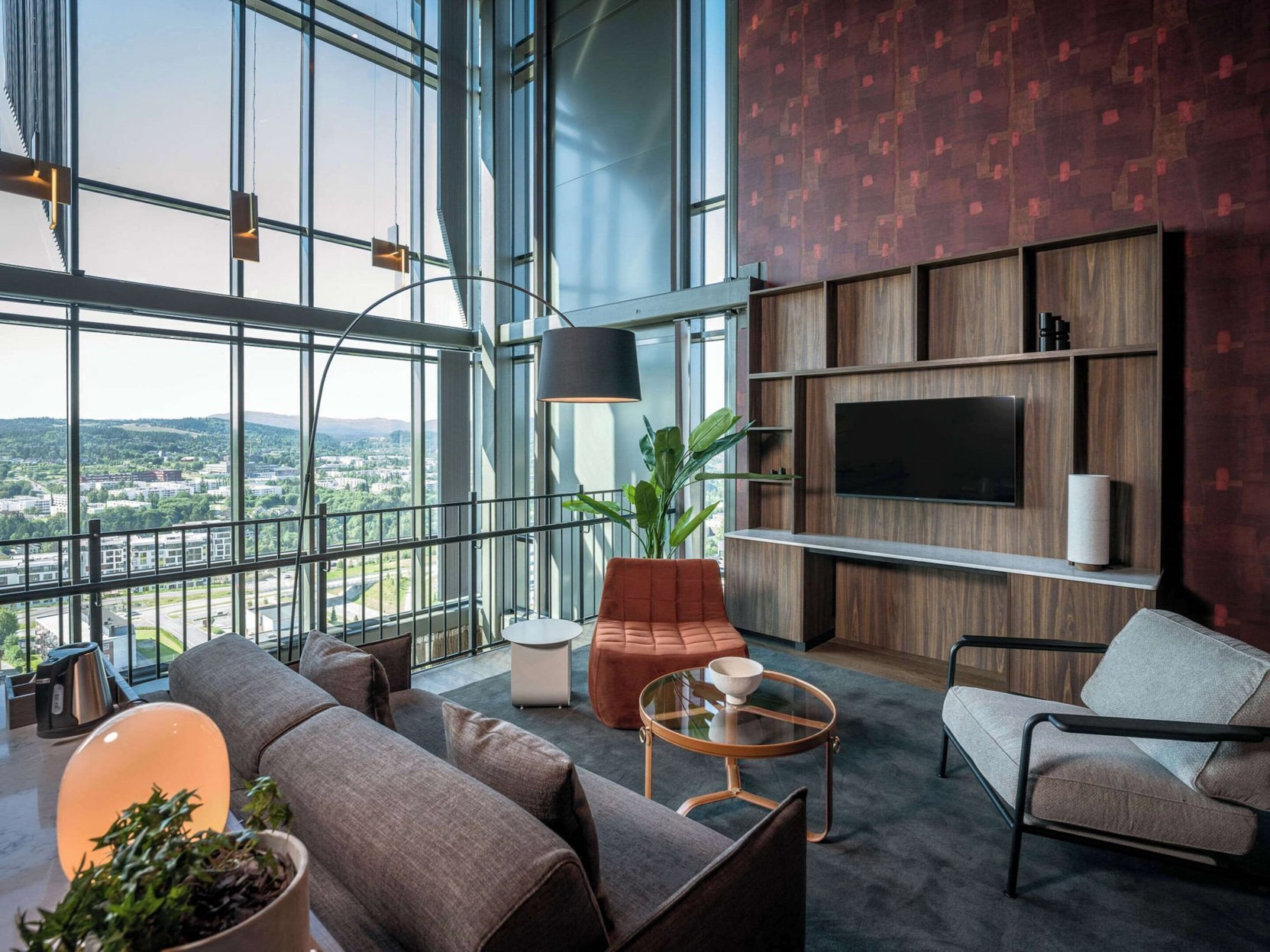 Quality Hotel Panorama - Tap to explore photos