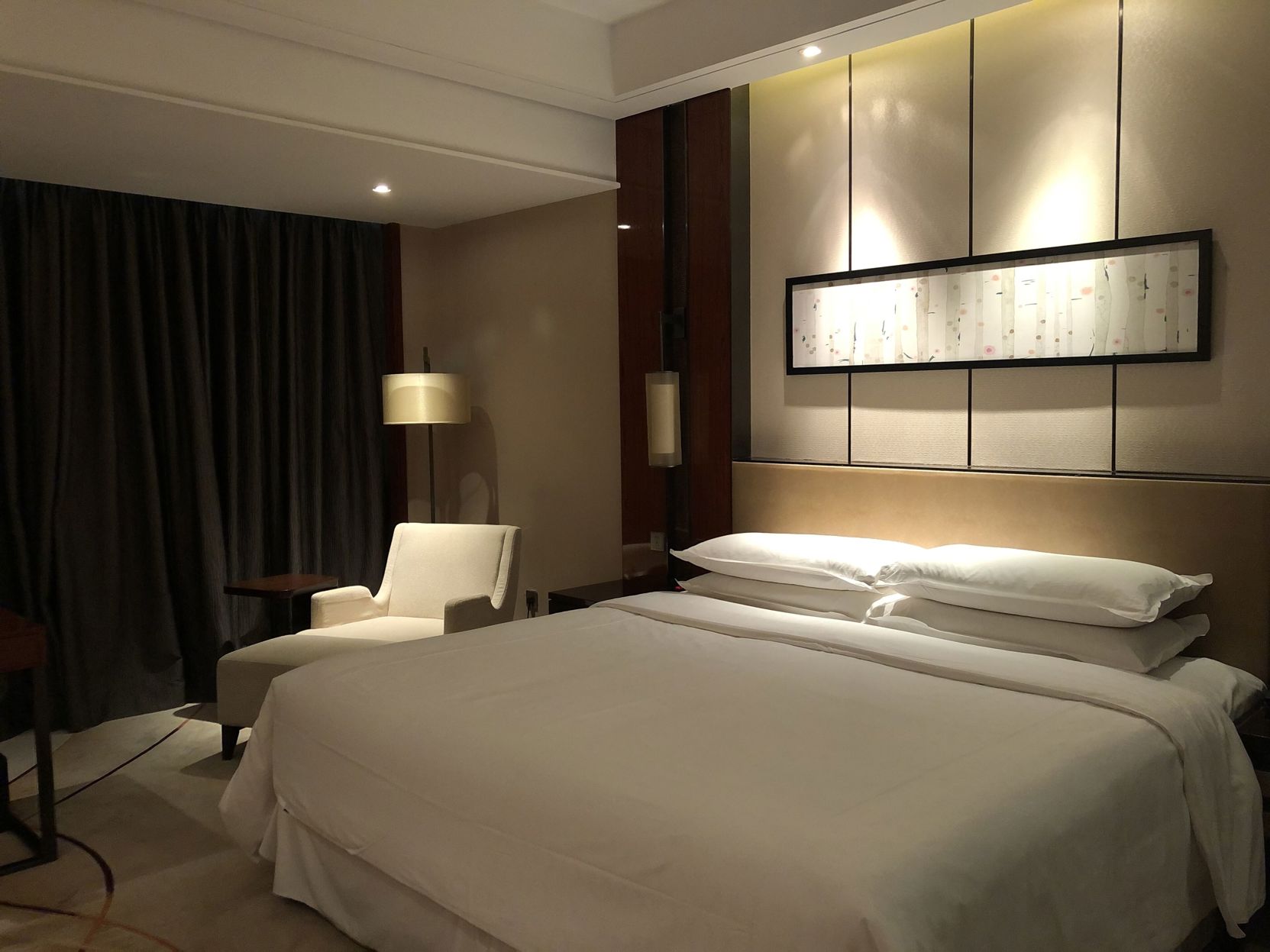 Sheraton Langfang Chaobai River Hotel - Tap to explore photos