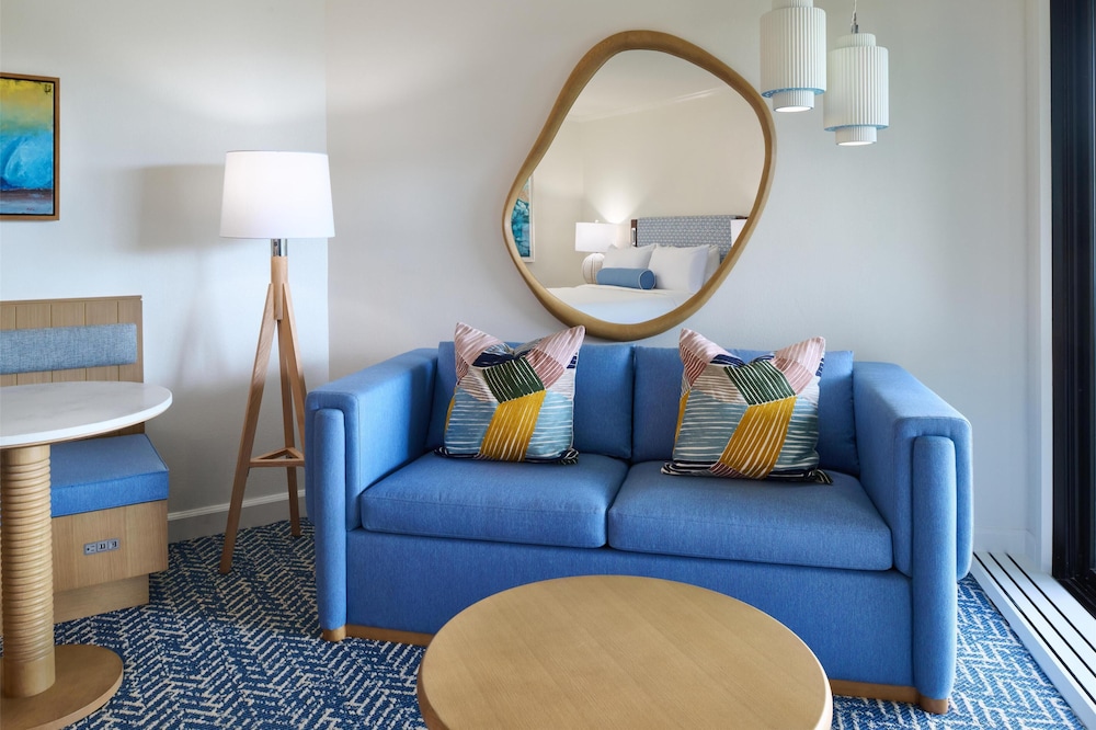 Kauai Beach Resort & Spa at Summer Ease Pavilion Room Type - Signature Room, 1 King Bed with Sofa bed, Garden View (Club Lounge Access, Newly Renovated)
