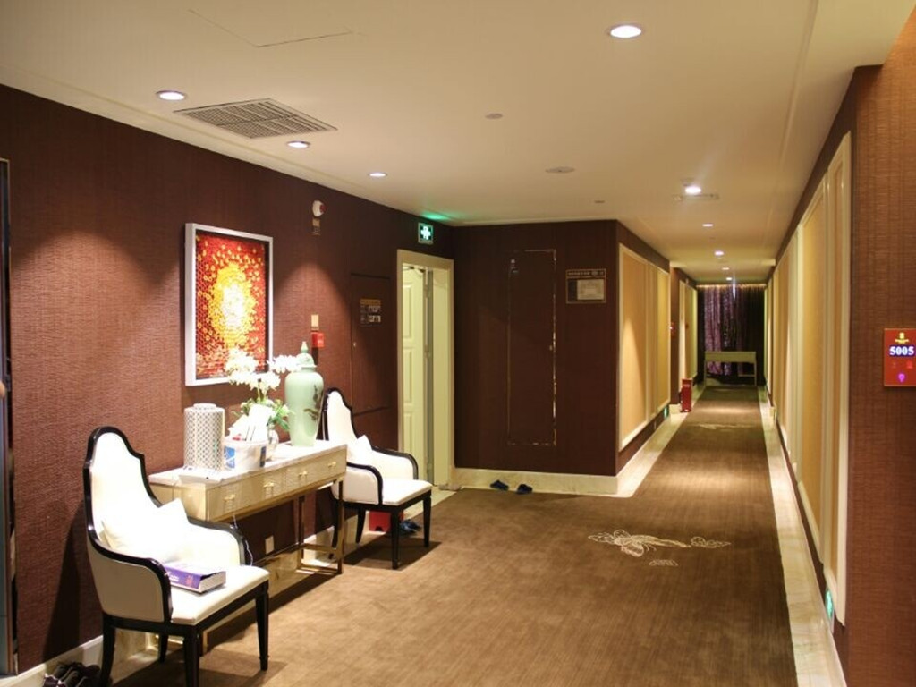 Harman Hotel photo 5