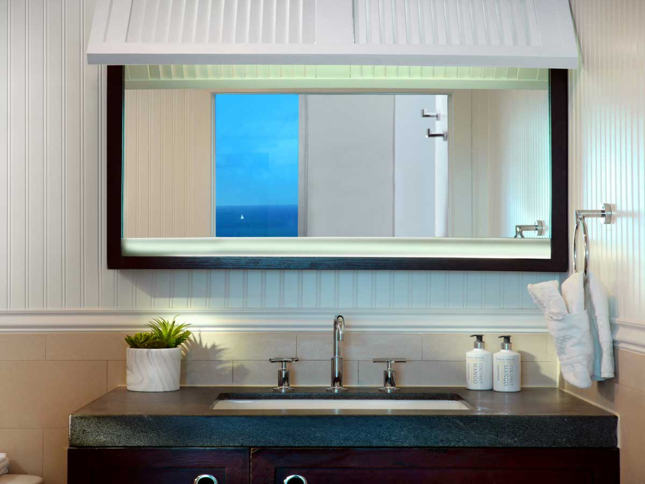 Solé Miami, A Noble House Resort - Tap to explore photos