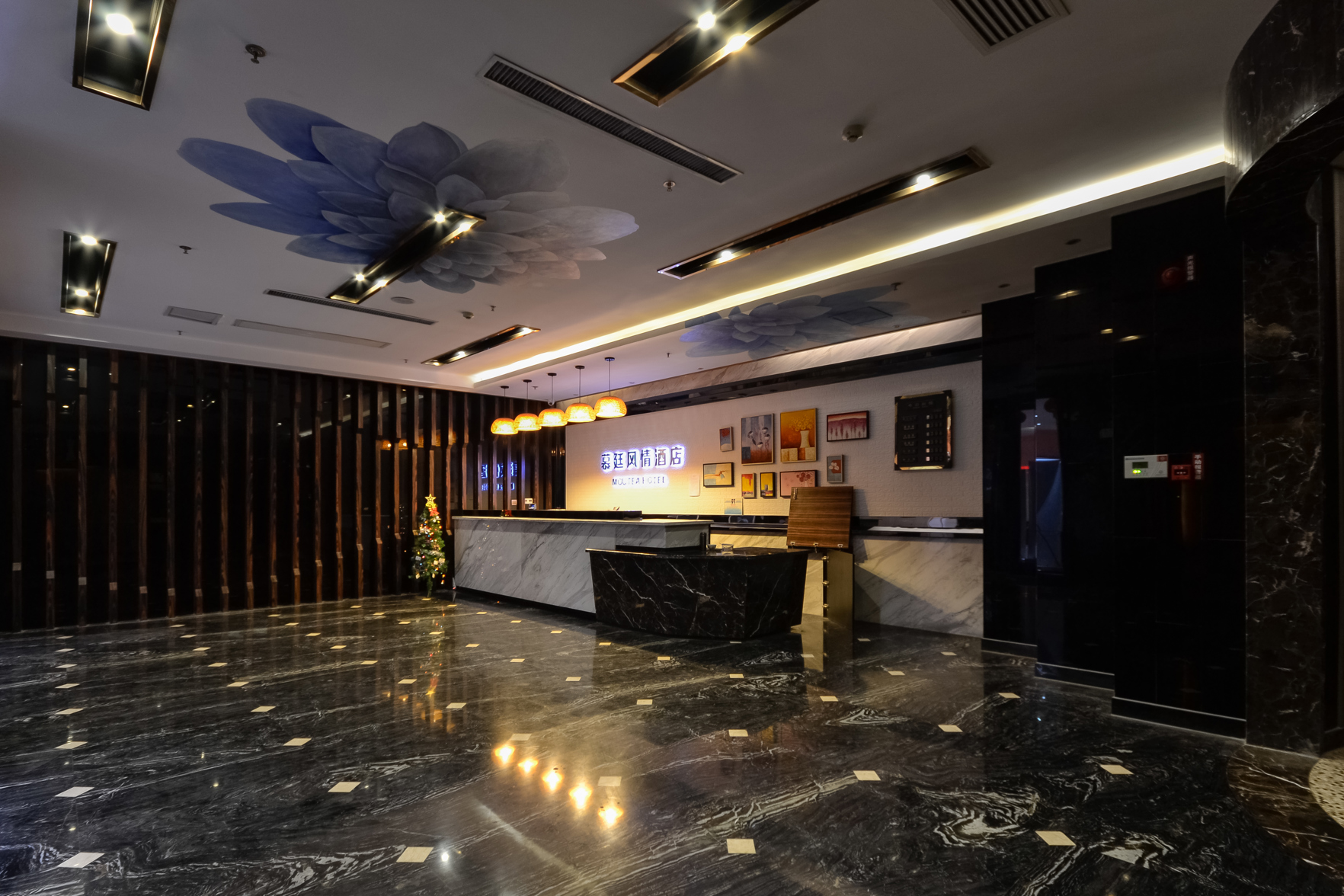 途客中国HOTEL(湖州滨河路时代广场店) photo 4