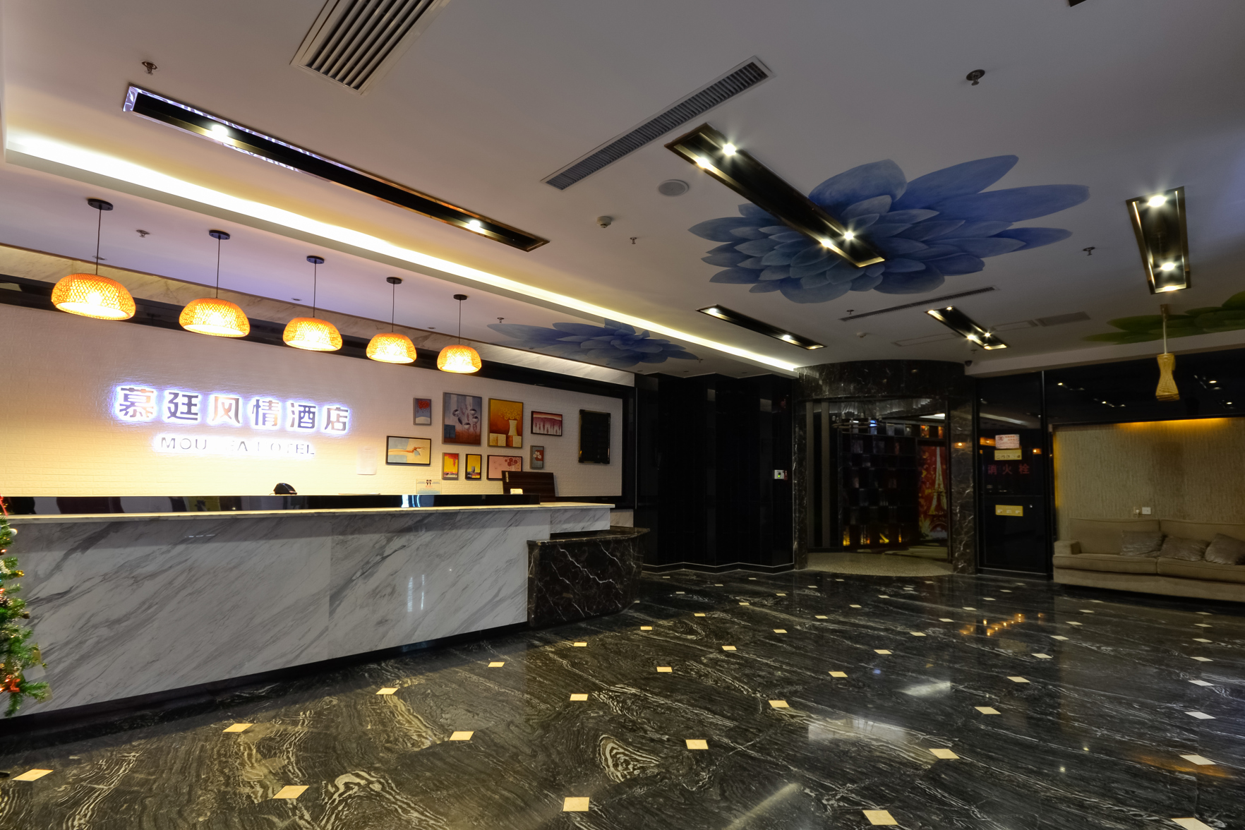途客中国HOTEL(湖州滨河路时代广场店) photo 5