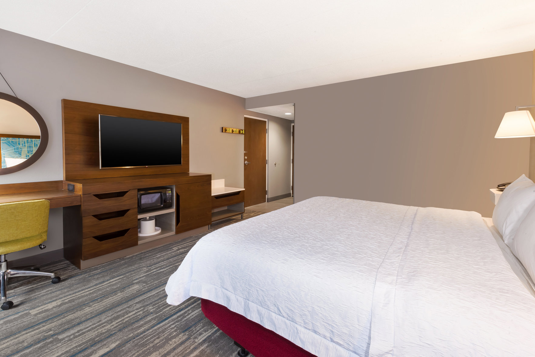 Hampton Inn by Hilton Traverse City - Tap to explore photos