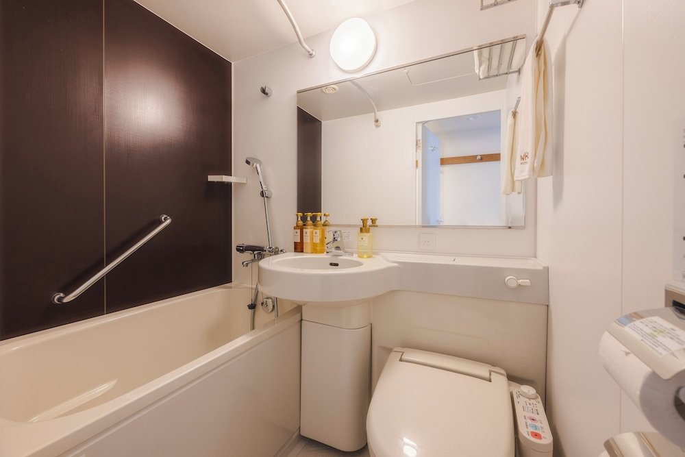 Bathroom:1000px