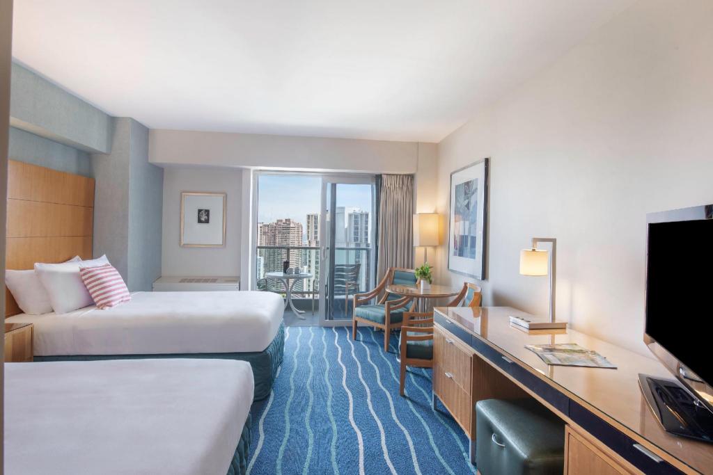 Ala Moana Hotel by Mantra Room Type - Waikiki Tower Ocean View Room - Resort Fee Included