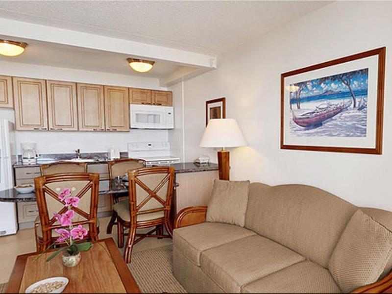 Aston Waikiki Sunset Room Type - Two Bedroom Diamond Head Suite