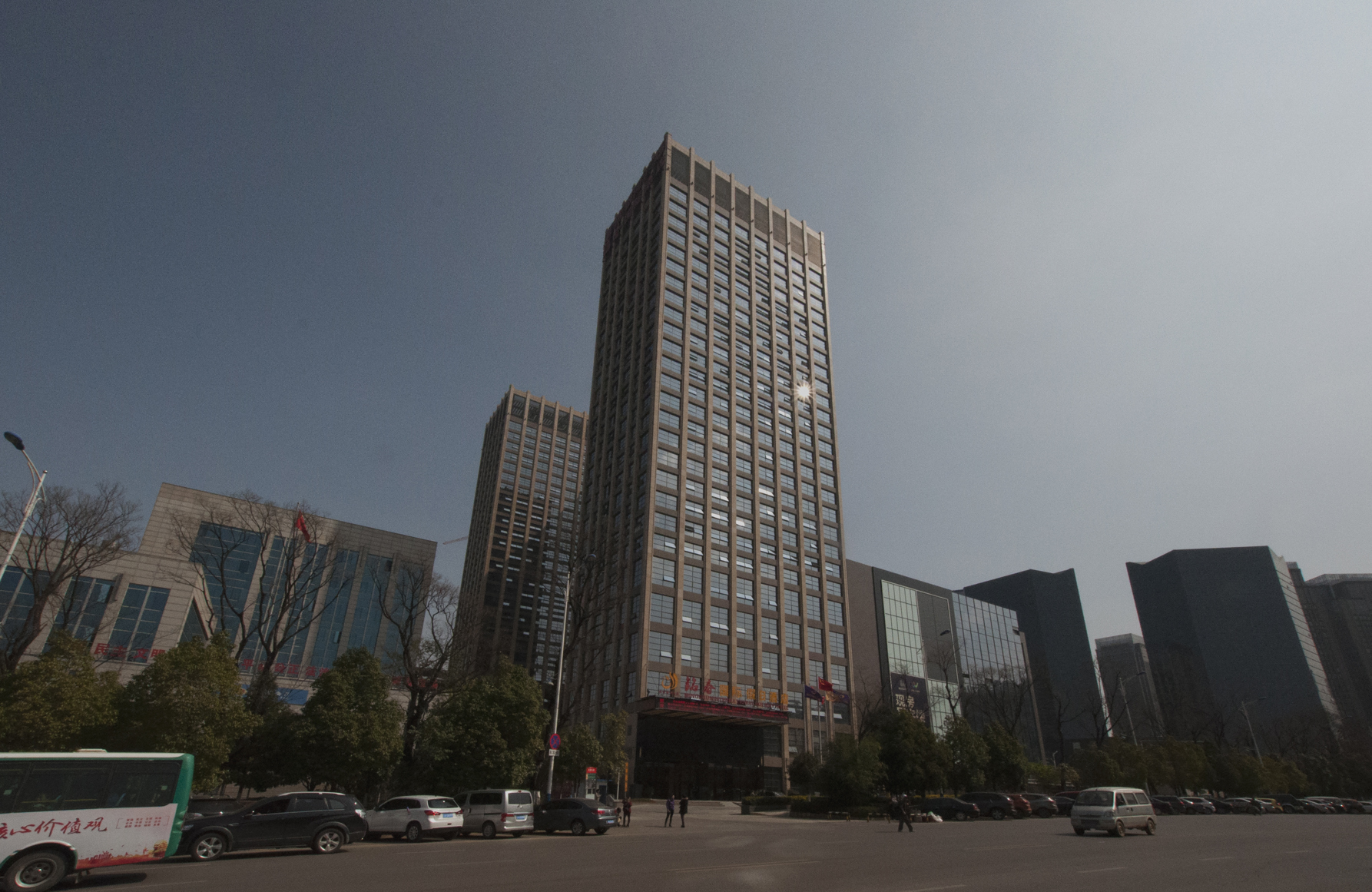 外观 3, Mingchun International Holiday Hotel, Kunming