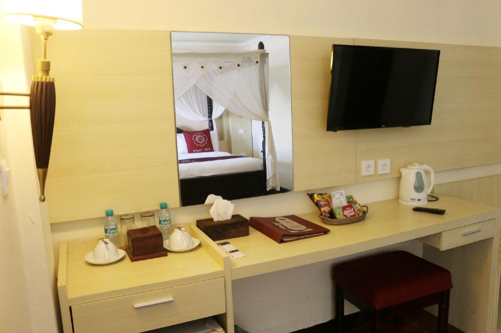 Puri Saron Baruna Beach Hotel Room Type - Deluxe Room