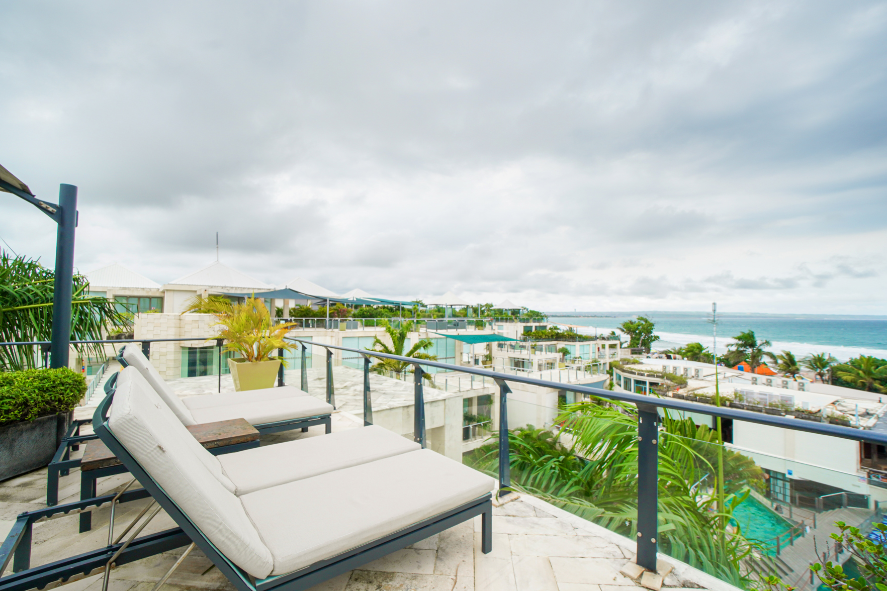 FuramaXclusive Ocean Beach Seminyak Bali Room Type - Three Bedroom Penthouse Ocean View FuramaXclusive Ocean Beach Seminyak Bali Room Type - Three Bedroom Penthouse Ocean View
