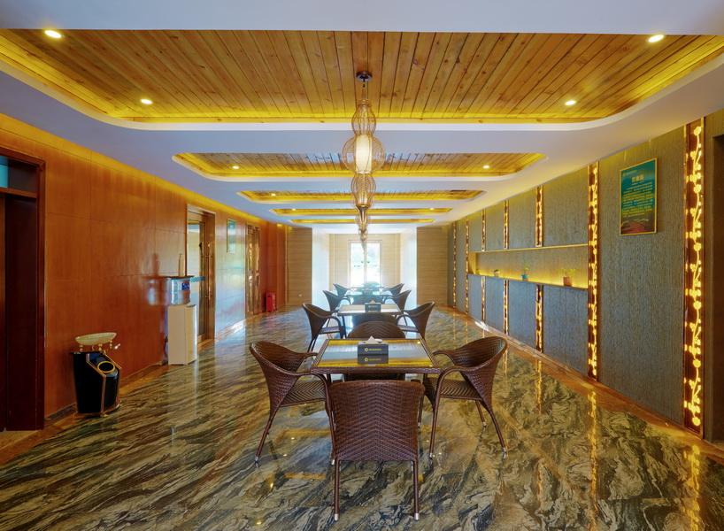 Huaxi Zhongzhou International Hotel photo 5