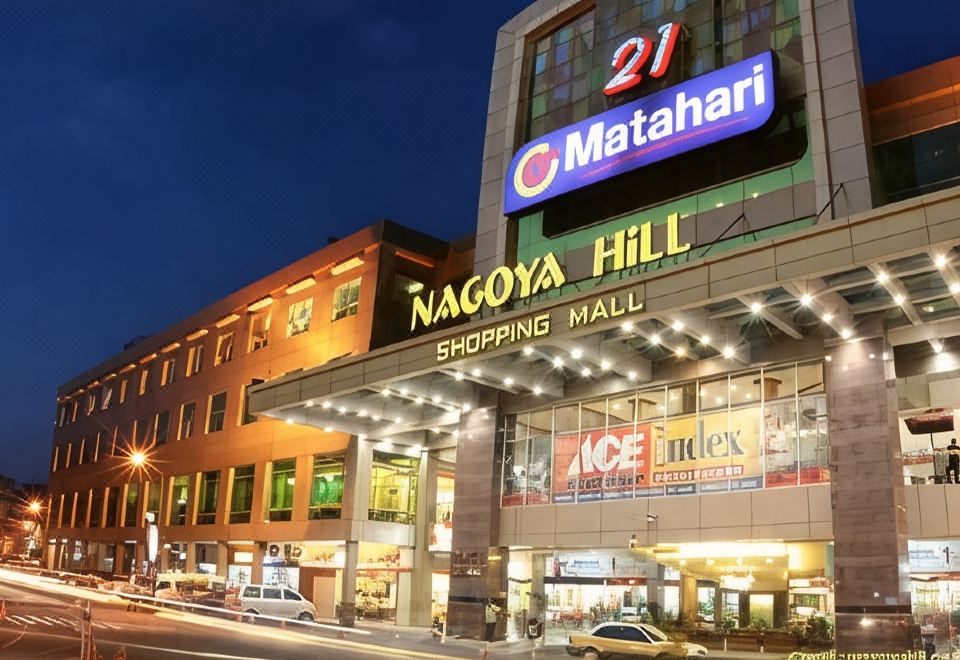 GiiA Hotel Nagoya Batam - Tap to explore photos
