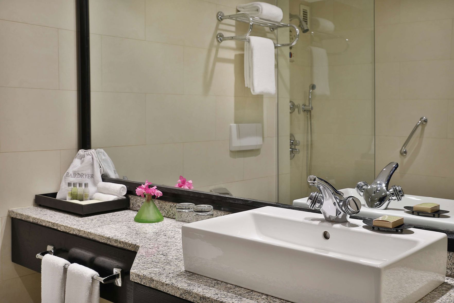 Hilton Cairo Heliopolis Room Type - KING EXEC ROOM POOL VIEW