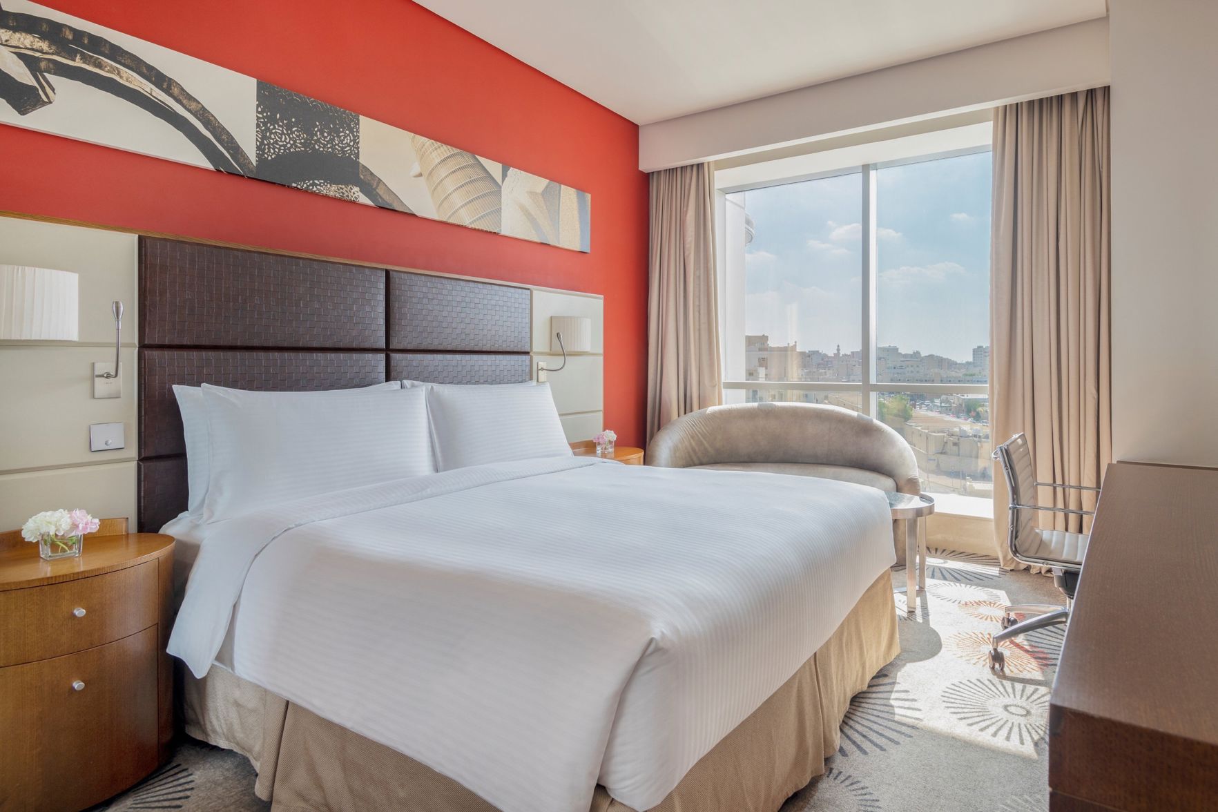 Crowne Plaza Doha - The Business Park by IHG - Tap to explore photos