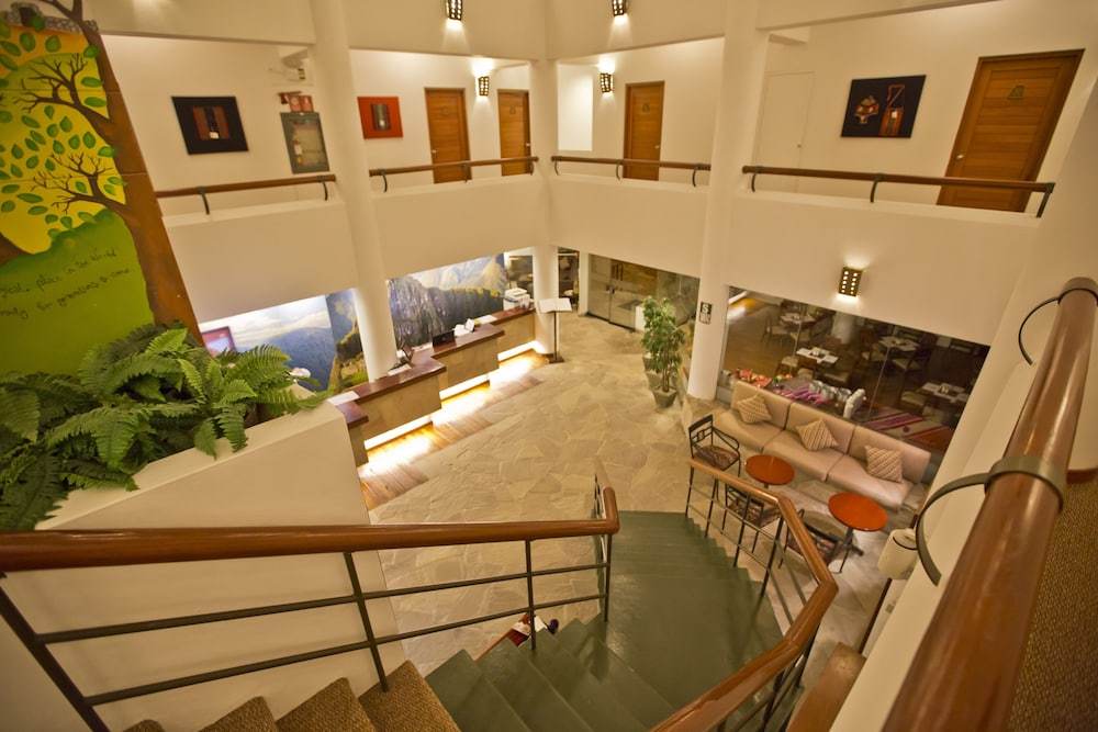Reception:1000px