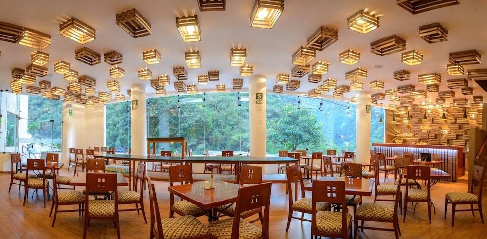 Restaurant:1000px