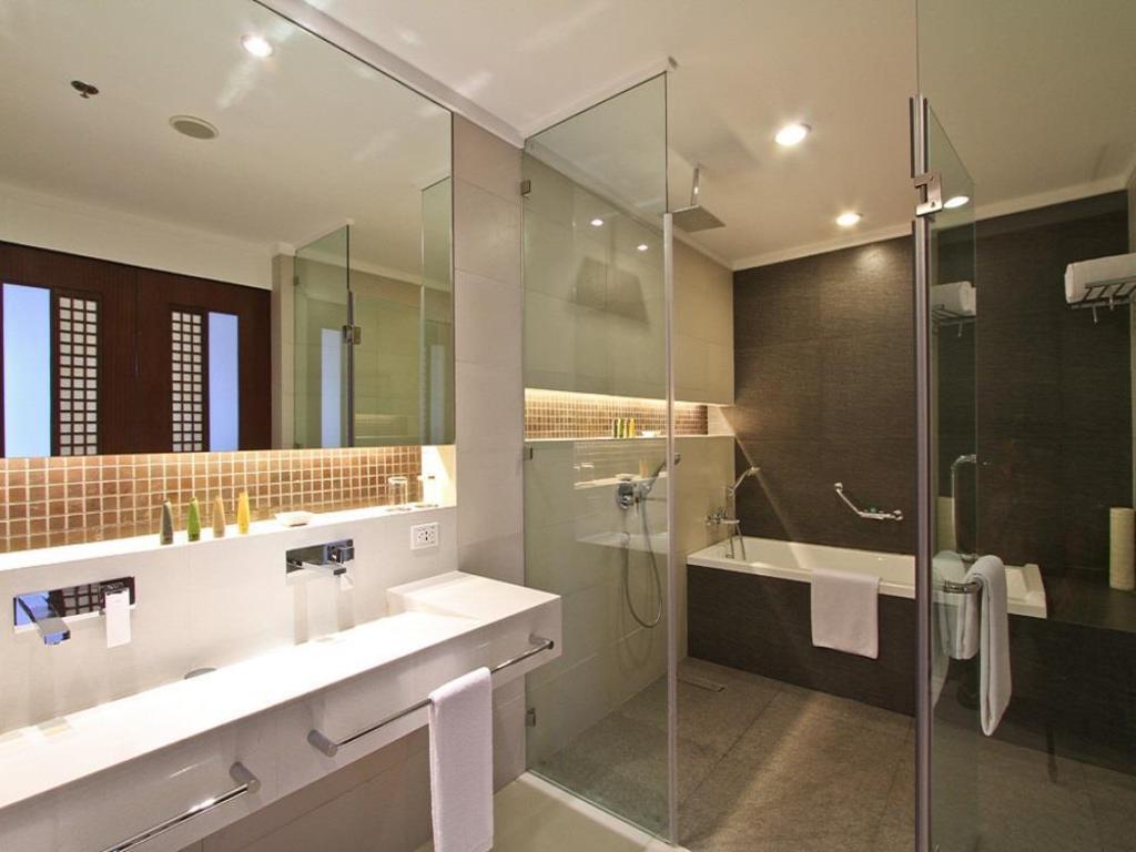 The Bellevue Resort Room Type - Deluxe Ocean View