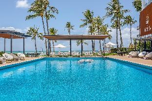 Coral Sea Resort - Tap to explore photos