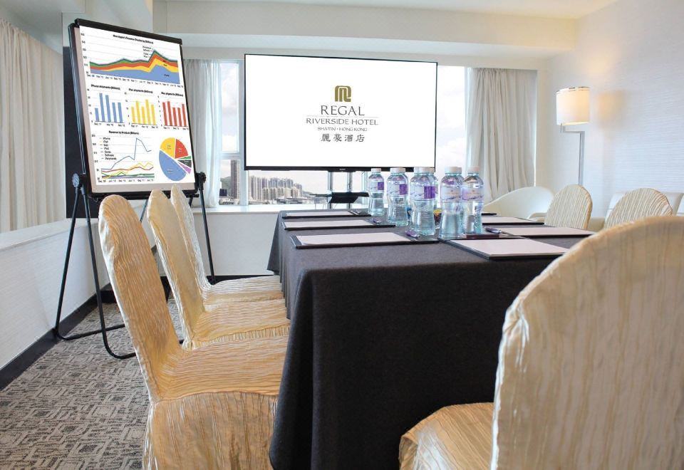 Meeting Rooms