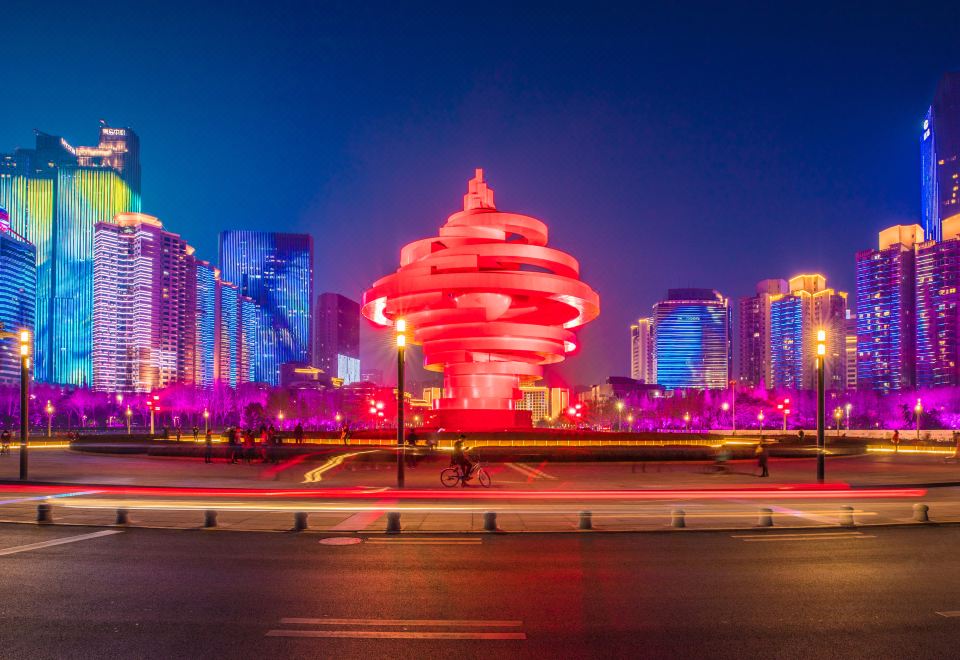 Shangri-La Qingdao - Tap to explore photos