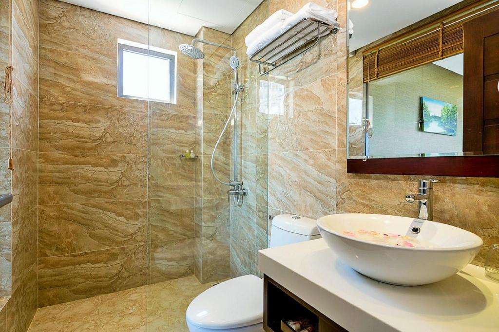 Alani Sea View Hotel Room Type - Twin Room City View