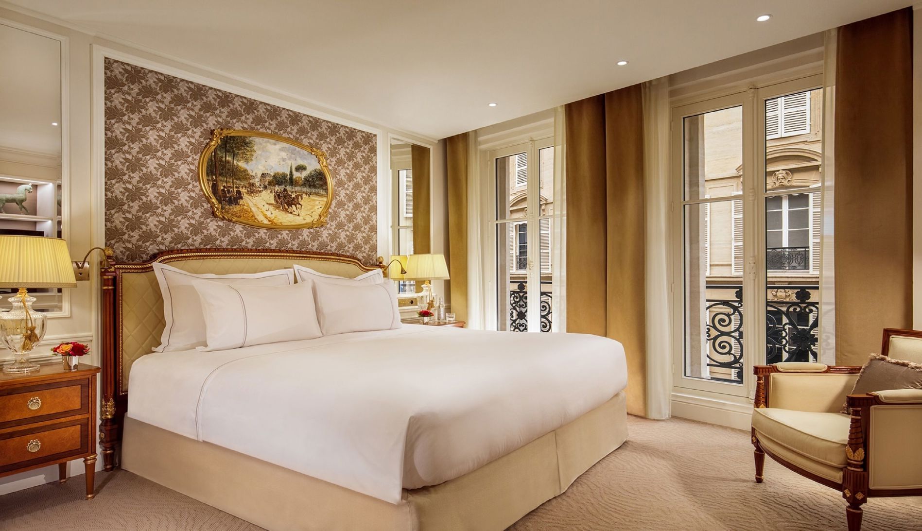 Hôtel Splendide Royal Paris - Relais & Châteaux - Tap to explore photos