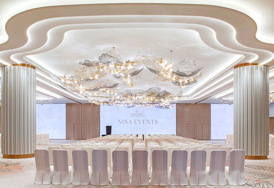 Meeting Rooms