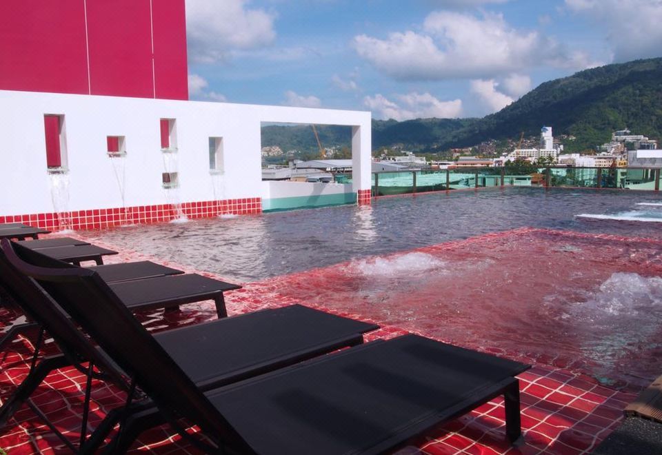 Outdoor Swimming Pool