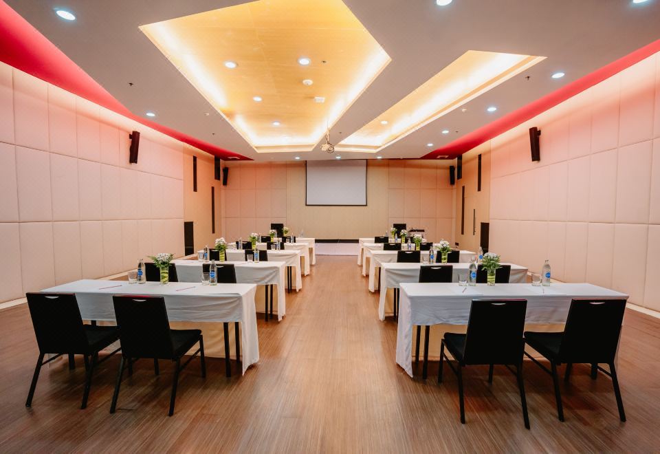 Meeting Rooms