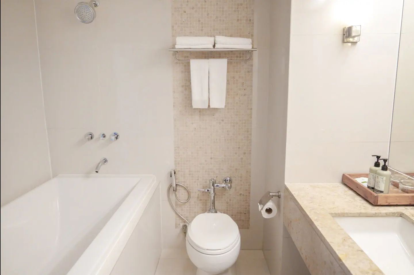 ANDAMAN EMBRACE PATONG Room Type - Andaman Deluxe
