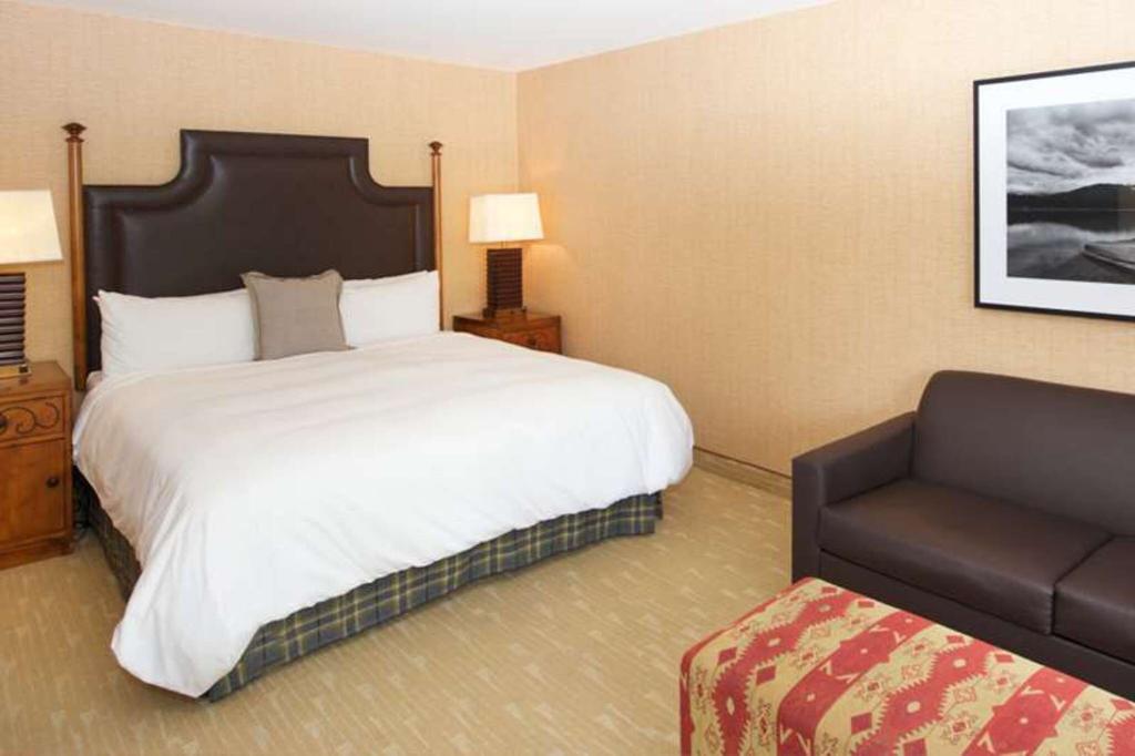 Lake Arrowhead Resort and Spa Room Type - Accessible King