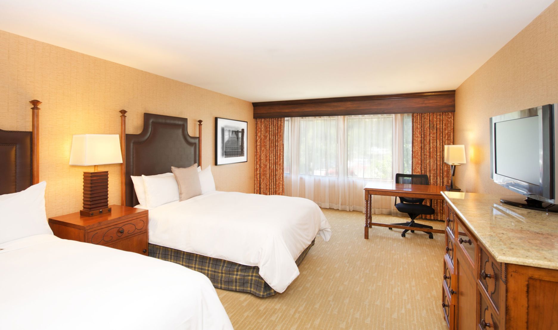 Lake Arrowhead Resort and Spa - Tap to explore photos